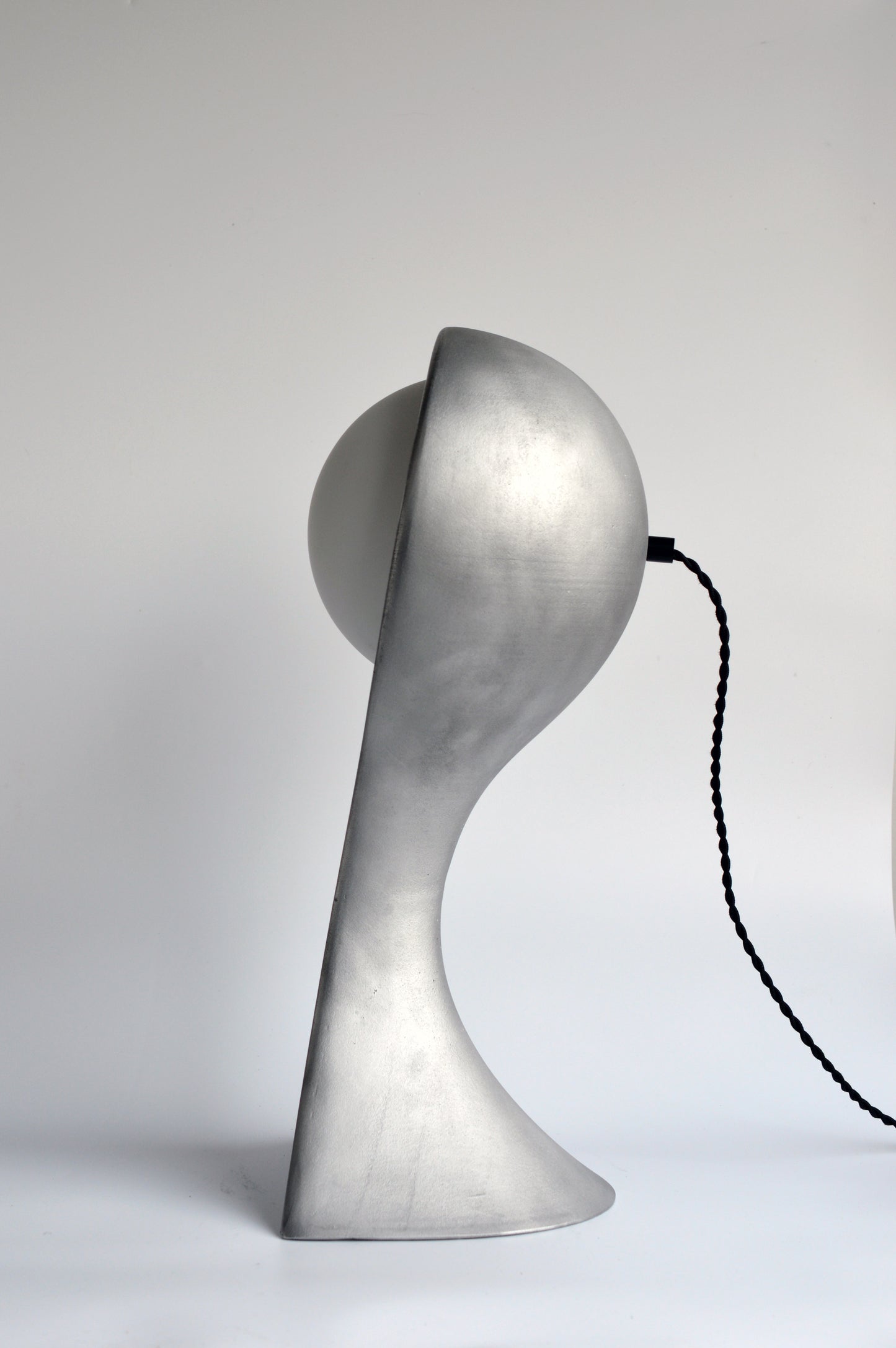 Mannequin Lamp (Aluminum)