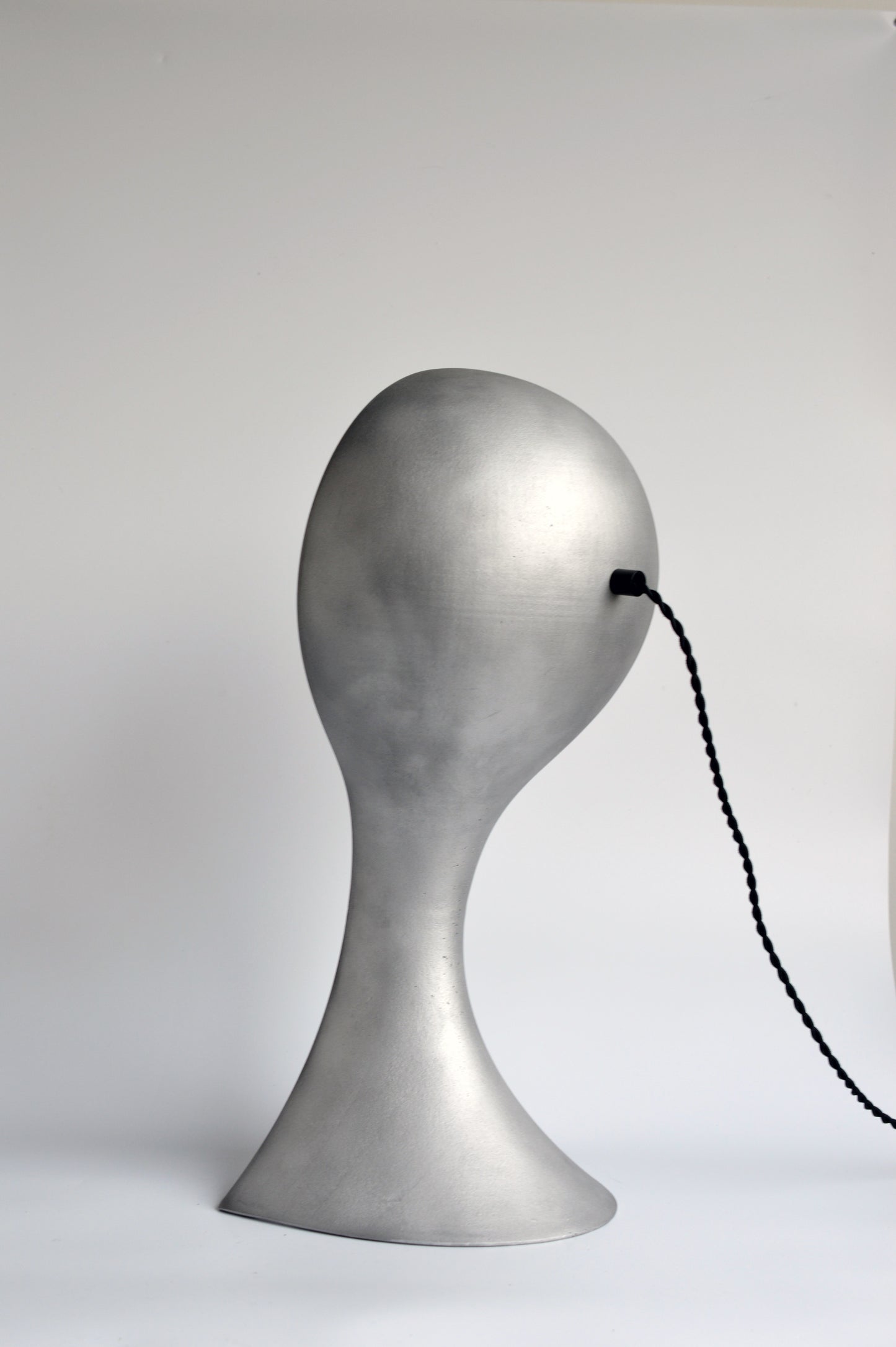 Mannequin Lamp (Aluminum)